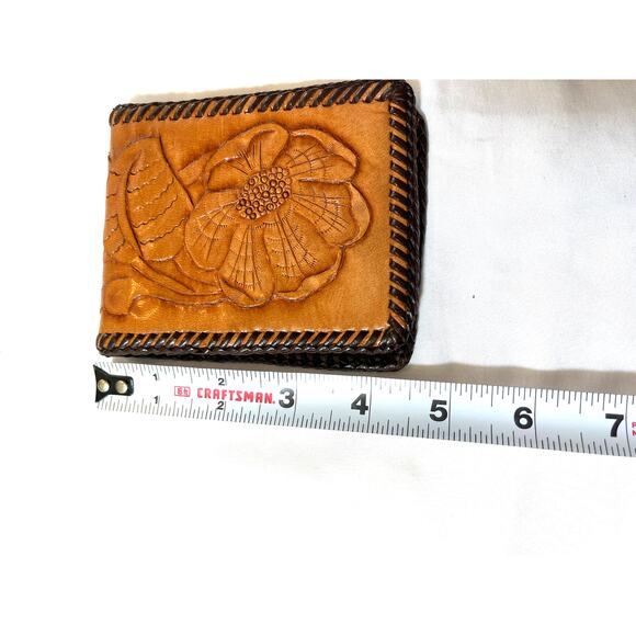 VTG Western Wallet Genuine Leather Hand Tooled Rose Floral Cowboy Rodeo Bifold - Picture 8 of 9